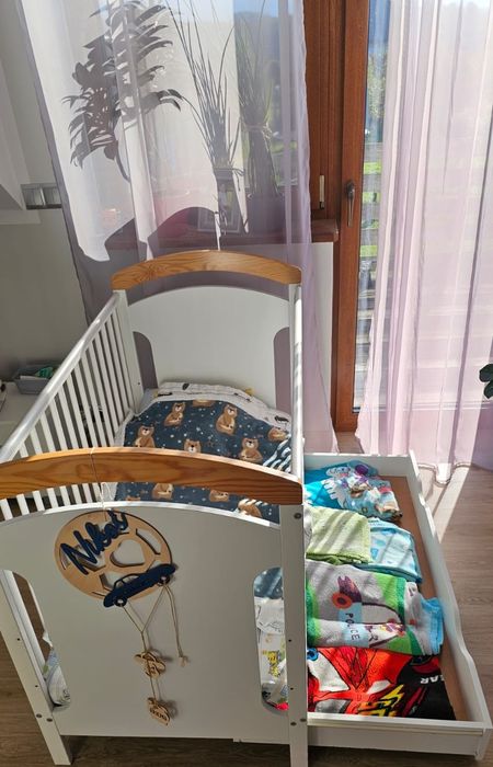 Łóżeczko drewniane dziecięce