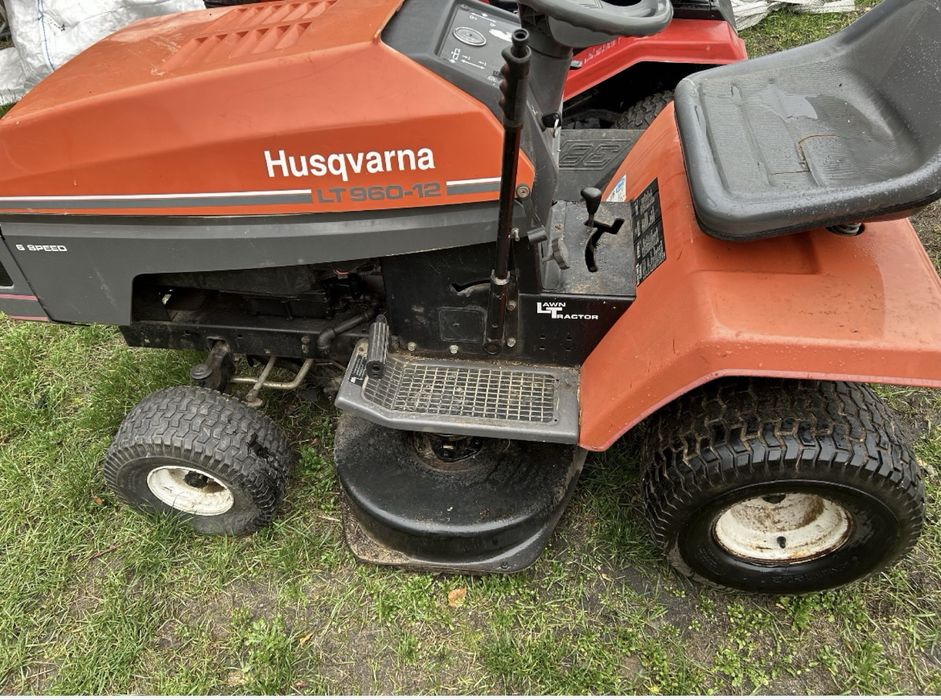 Traktorek do koszenia trawy husqvarna