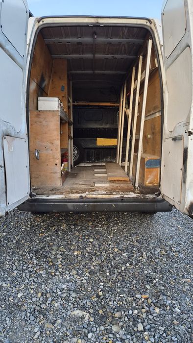 Ford transit 2011