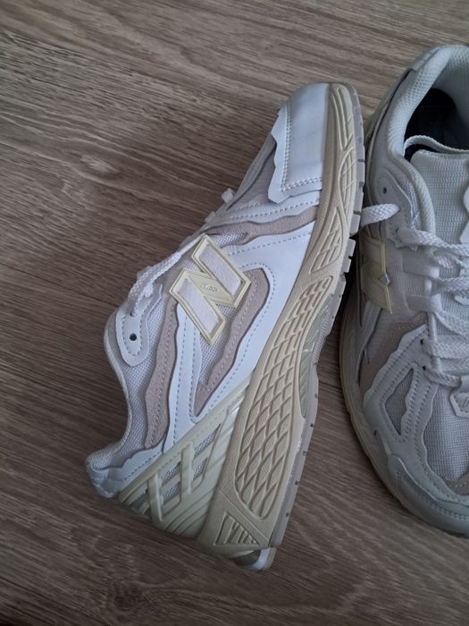 New Balance 1906