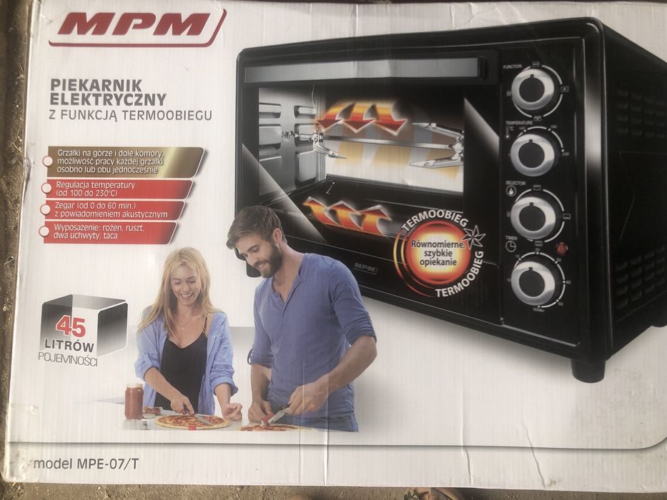 Piekarnik z funkcją termoobiegu mpm