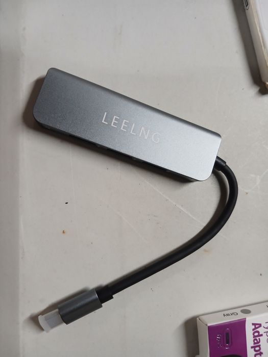 Hub USB-C para USB 3.0 de 4 Portas Leelng (Novo) – Adaptador 4 em 1
