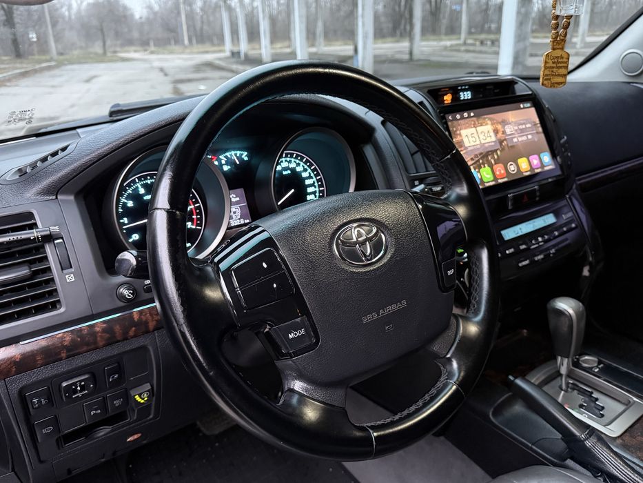 Toyota Lend Cruiser 200, 4.7 Газ/Бенз.