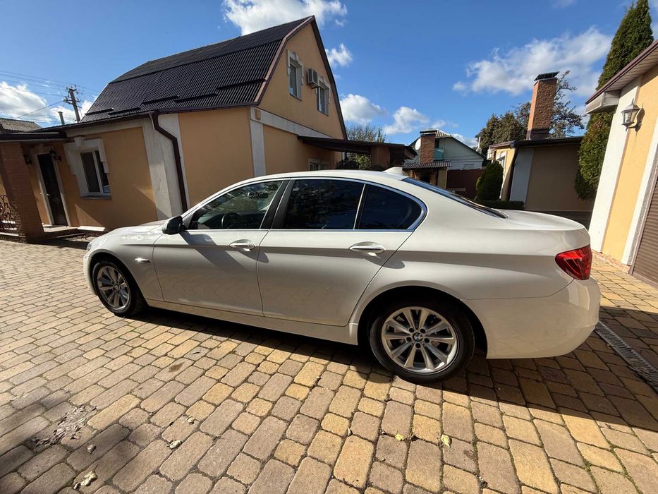BMW F10 528i xDrive 2016