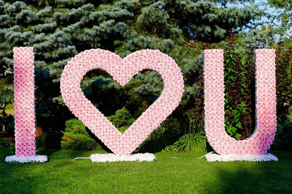 Napis weselny na salę