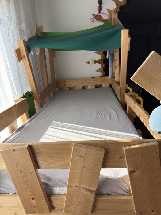 Sprzedam ŁÓŻKO domek