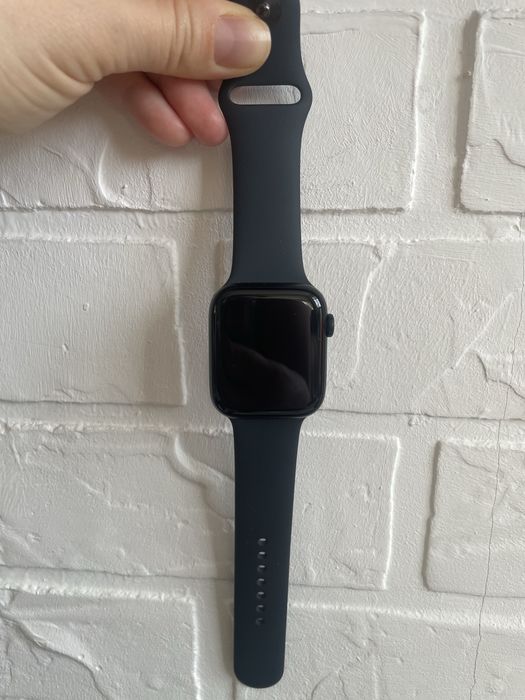 Продам  Apple Watch б/у стан новий