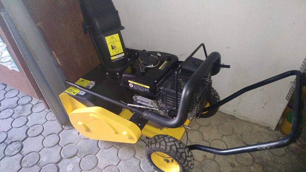 снегоуборщик бензиновый