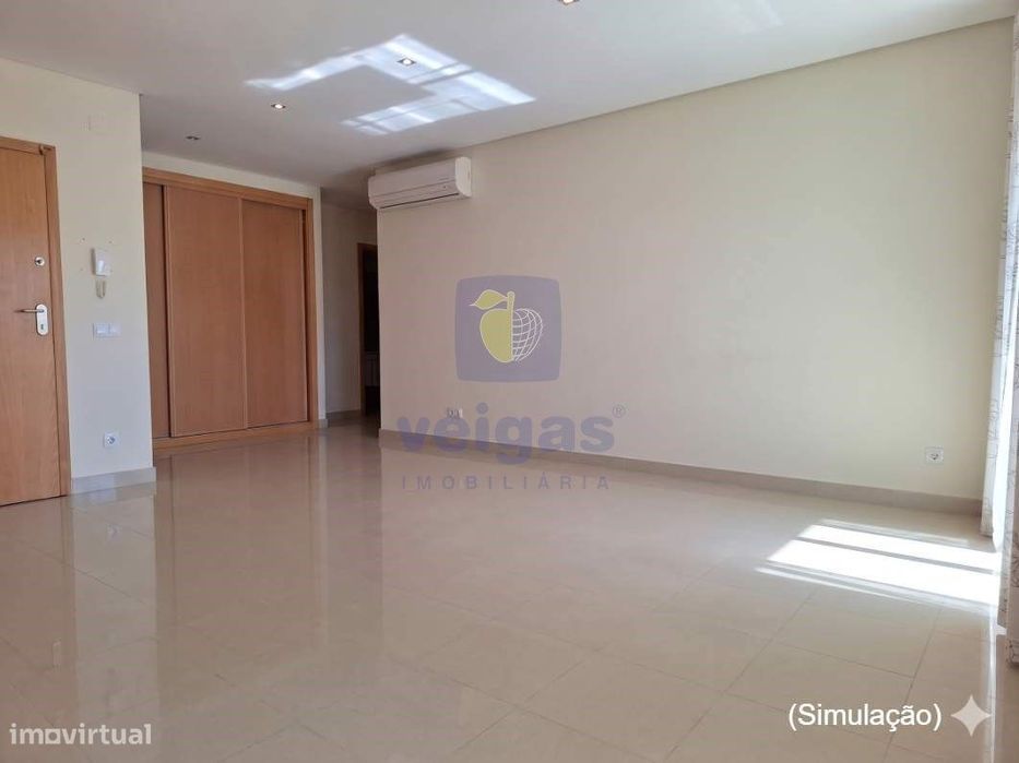Apartamento T1 em condomínio privado com piscina, garagem, elevador, 1