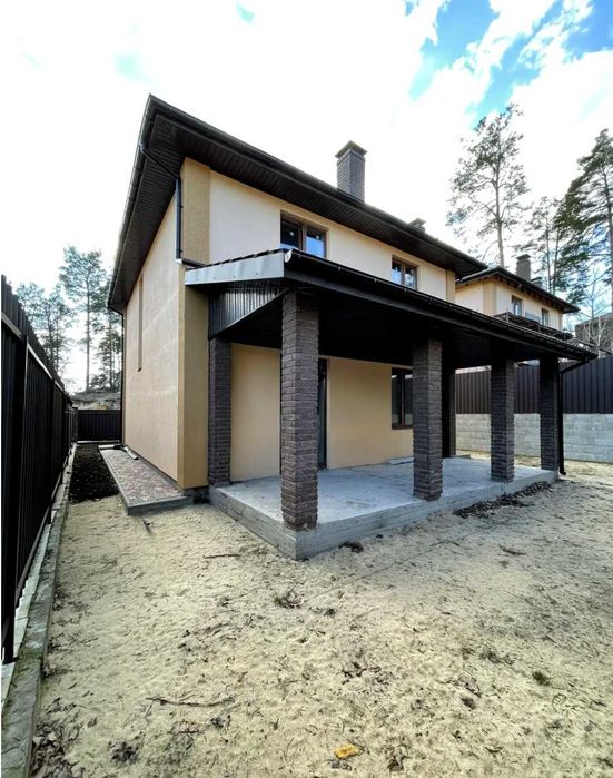 Двоповерховий будинок 100 м² в Ірпені, ГАЗ, чистове оздоблення, ліс