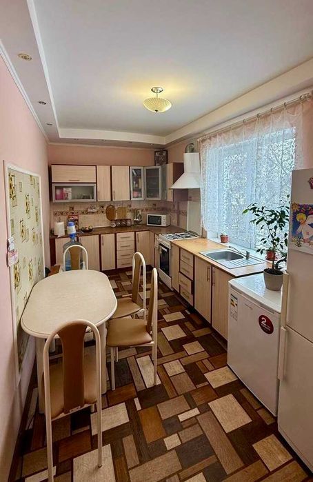 Продаж будинку м.Обухів м-н Дзюбівка