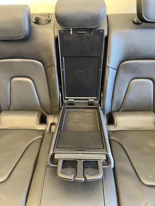 Fotele Kanapa Czarna Skóra Grzanie AUDI A4 B8 Kombi LIFT -2015r