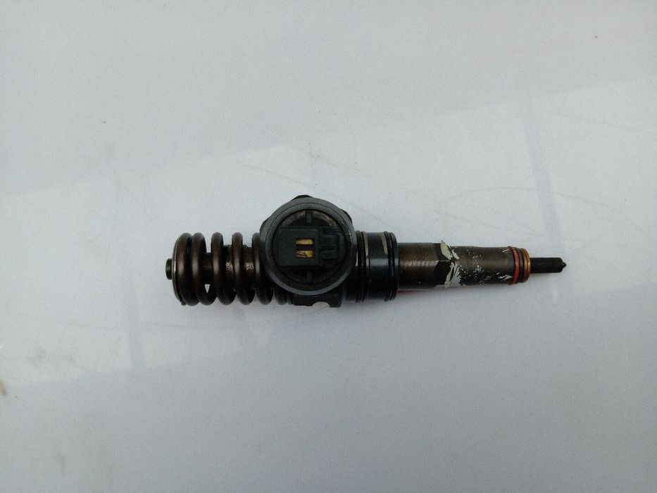 Injetor AUDI A4 (8EC, B7)