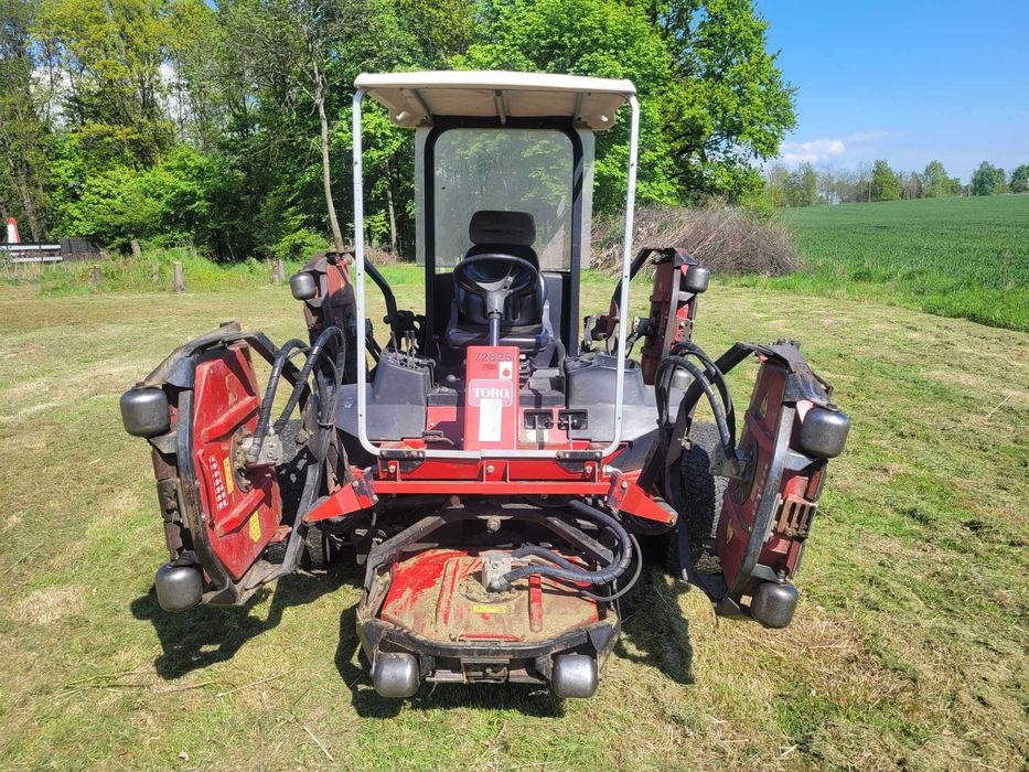 Sabo kosiarka Toro Groundmaster 4700 kosiarka John Deere Toro Groundsmaster Jacobsen Kosiarki Toro 4700 Diesel Szerokość koszenia 380 cm