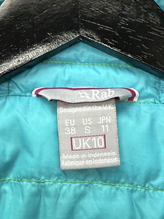 Жіноча пухова куртка Rab