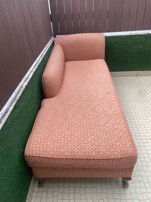 Chaise Longue em tesido/ sofa