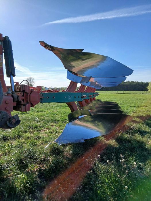 Pług kverneland es 100