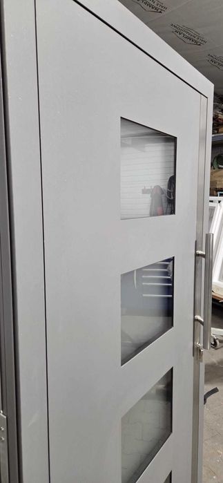 Premium P90 mm NOWE drzwi ALUMINIOWE