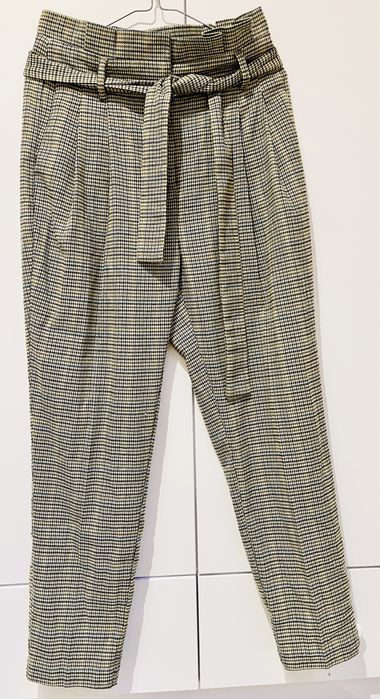 Materialowe spodnie Reserved 38