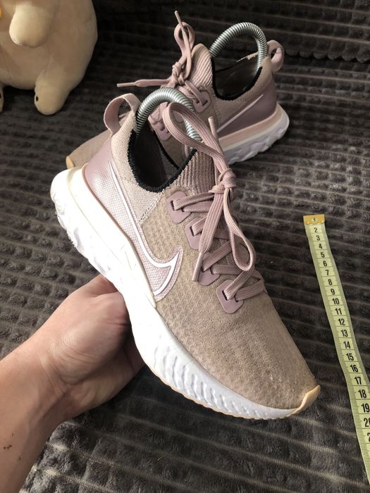 NIKE REACT (37-37.5) 23.5см Infinity Run женские кроссовки беговые ори