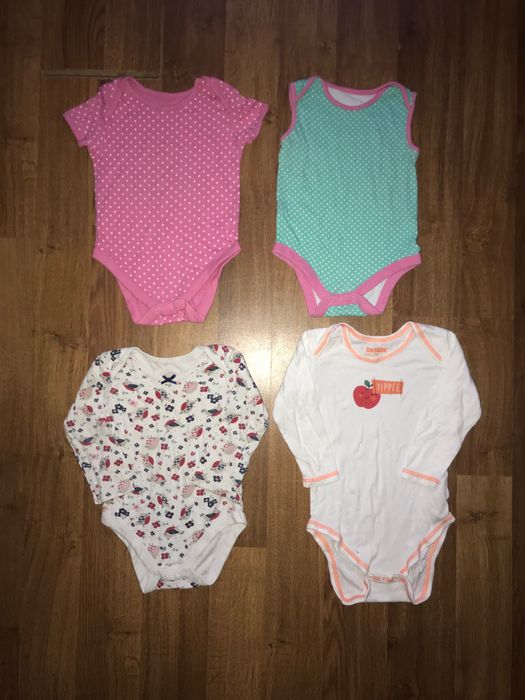 Набір бодиків для дівчинки 9-12 місяців