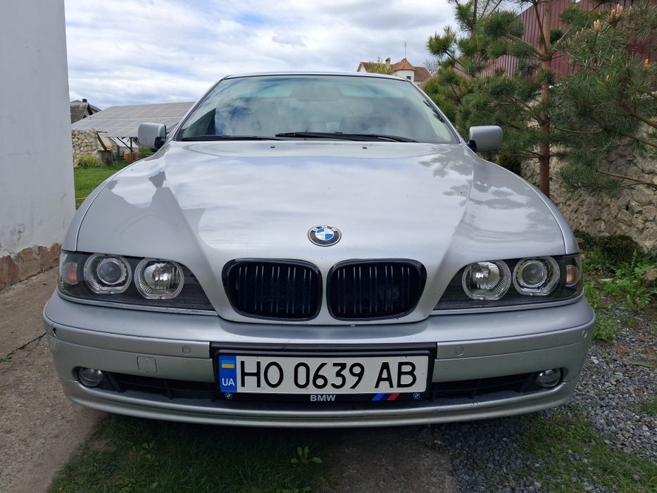 BMW E39 520I в хорошому стані