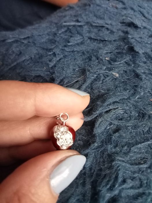 Zawieszka srebrna charms nowa bez metki w kształcie jabłka
