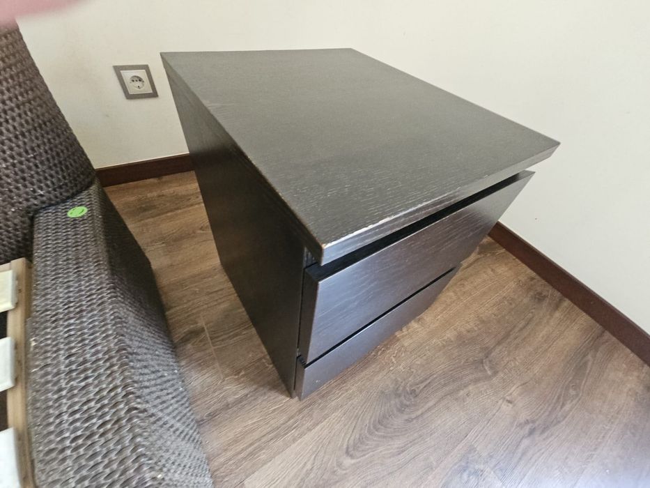 Cama Casal 160*200 com estrado, colchão e mesinha