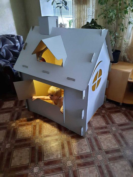 Картонный домик раскраска   95х75х110 см