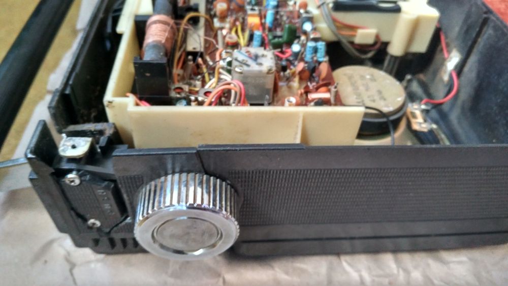 Магнитола  JVC  RC 636L