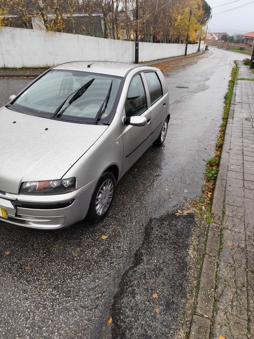 Fiat Punto em bom estado