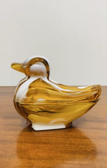 Guarda-jóias pato.