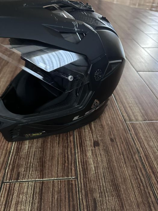 Мотошлем LS2 MX702 Pioneer 2 Solid L black