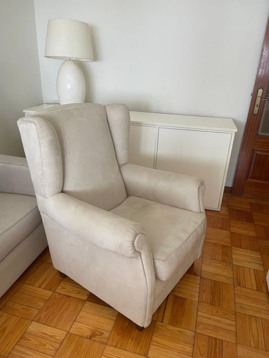Cadeirão/Poltrona Bege