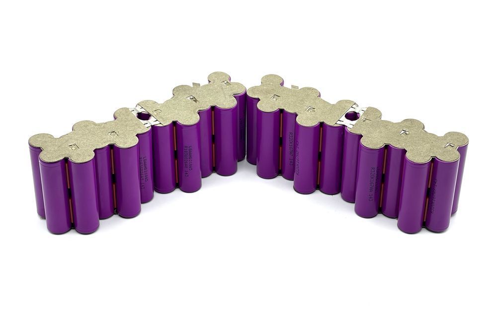 Акумулятор LG Chem LGAAHD2 2000mAh 25А 18650 Li-ion