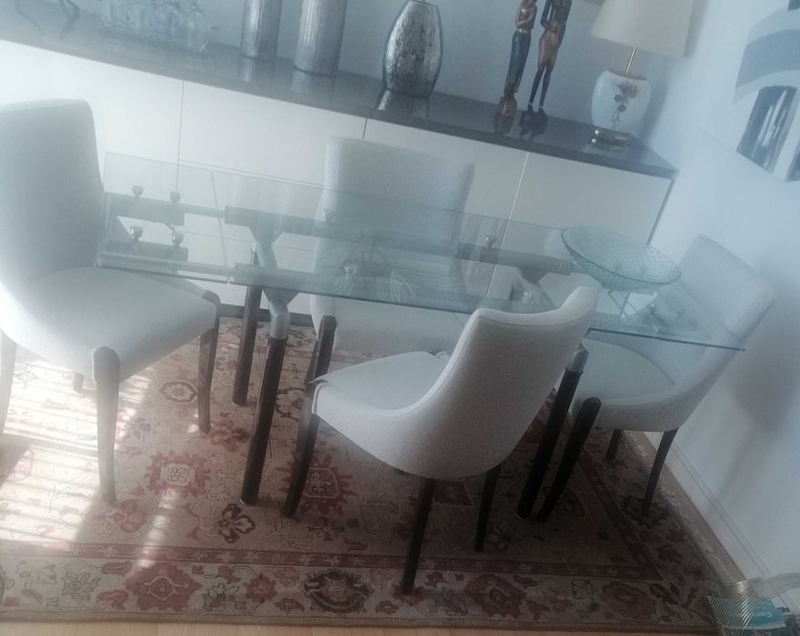 Mesa Vidro e 4 Cadeiras