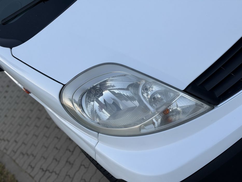Renault Trafic 2.5 пасажир 9 місць