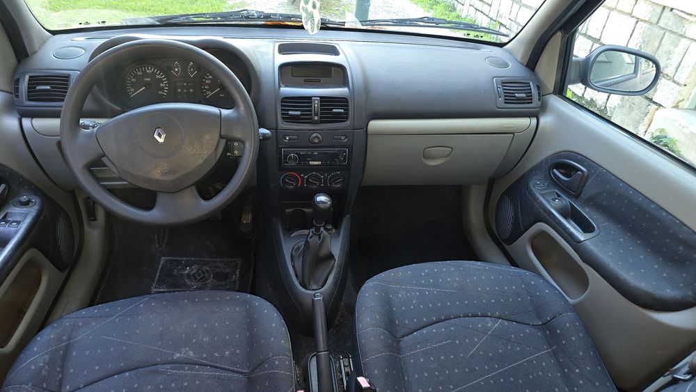 Vende-se Renualt Clio