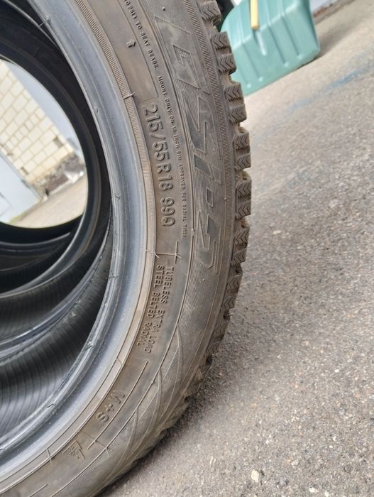 Продам зимние шины Toyo Observe GSI-5 215/55 R18" W+S   4 штуки