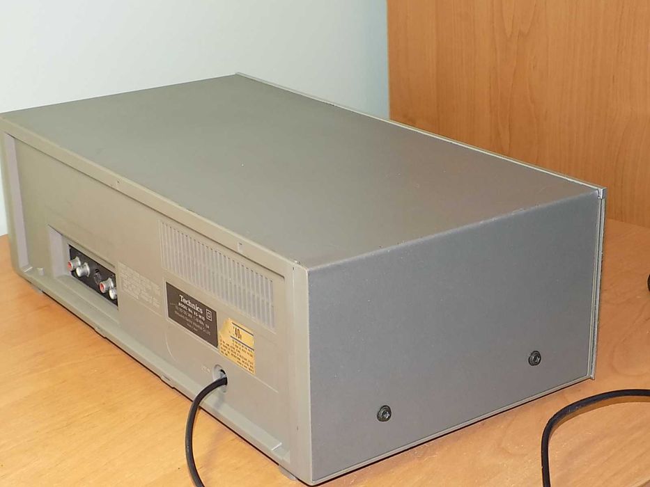 Магнитофон Tecnics RS-M10