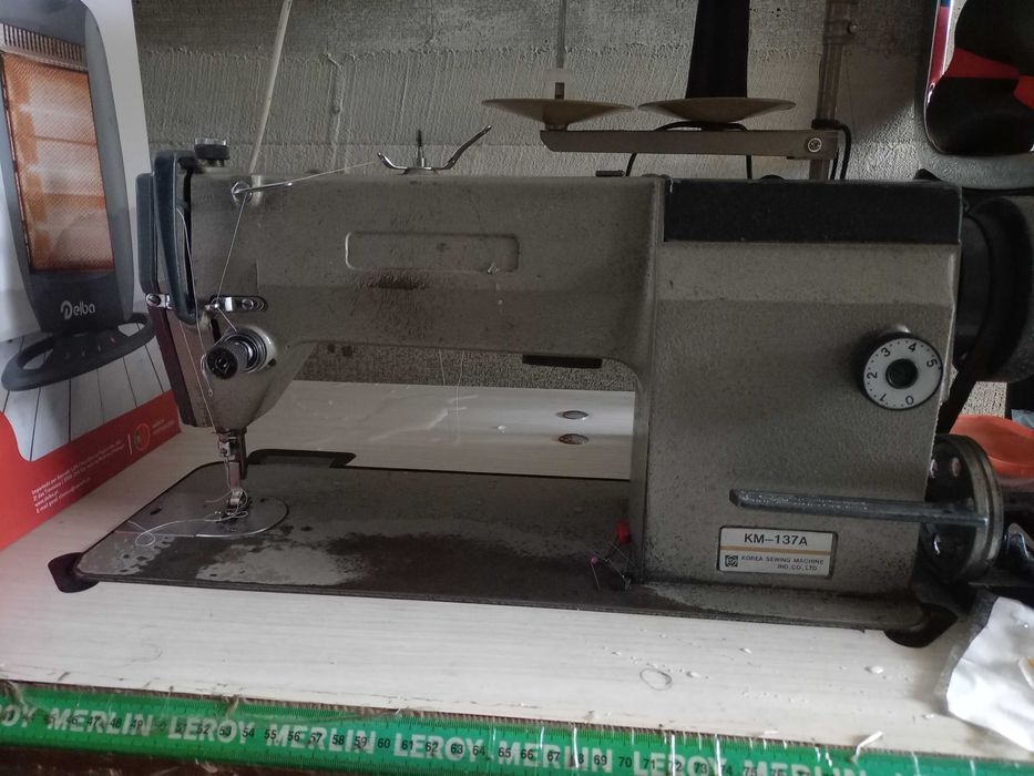 Maquina de costura industrial