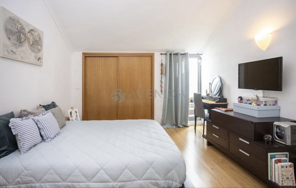 Duplex T2  100m2 (uteis)+garagem
