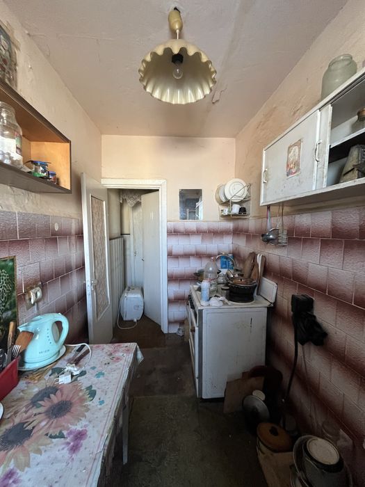 Продаж 2к під ремонт, м. Тисмениця