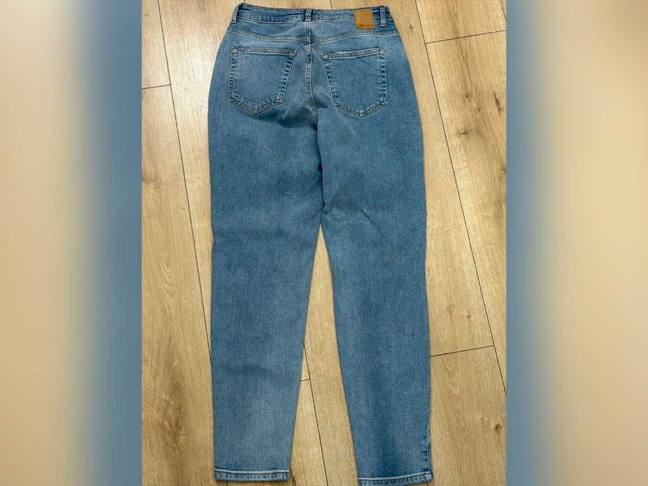 spodnie Pieces jasnoniebieskie denim proste nogawki M 38