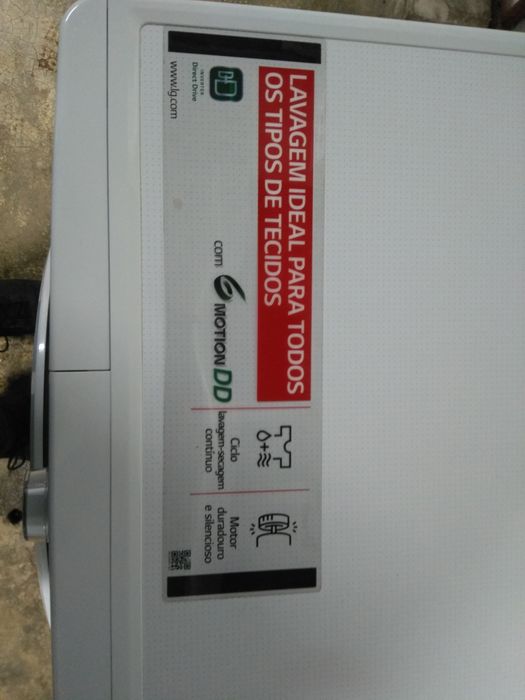 Máquina de lavar e secar roupa LG 8/5kg
