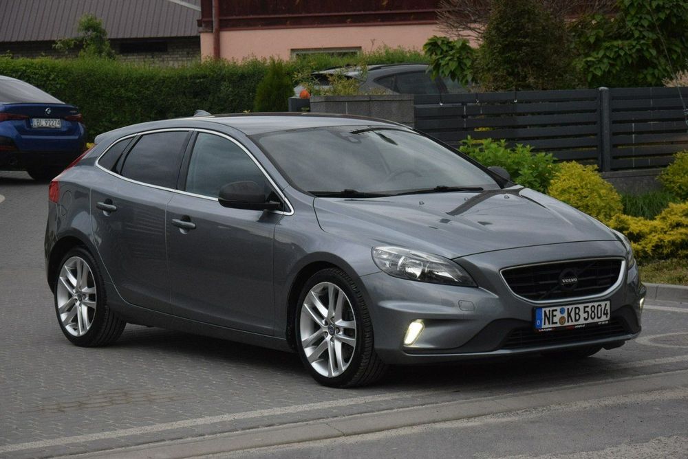 Volvo V40 2.0D R-Design Navi PDC Led 190KM Sprowadzony Opłacony
