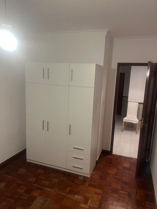 Arrenda-se um quarto mobilado, com tudo incluído em Aguava-Cacém, Casal do Cotão e S.Marcos, Avenida Cidade de Lisboa