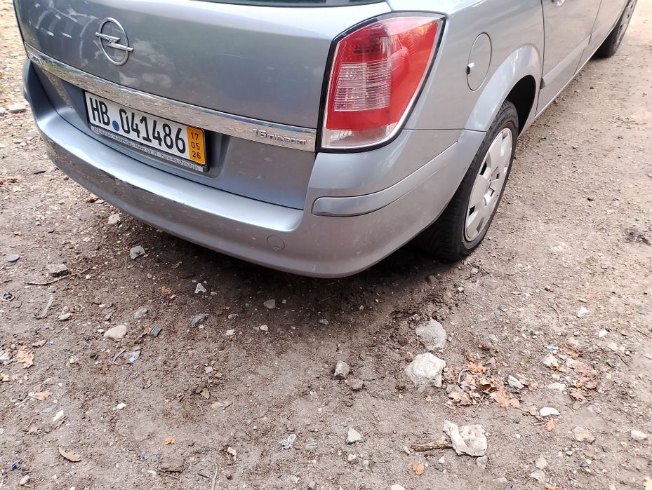 Zderzak tył opel astra h