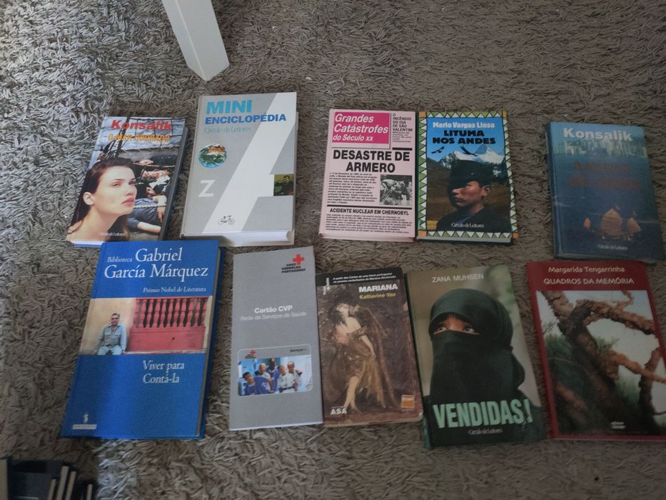 Livros variadoss