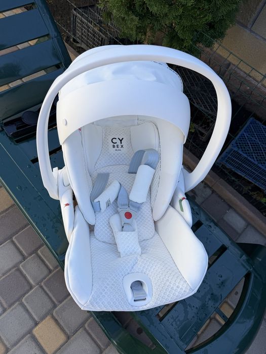 Б/у автокрісло Cybex Cloud T i-Size